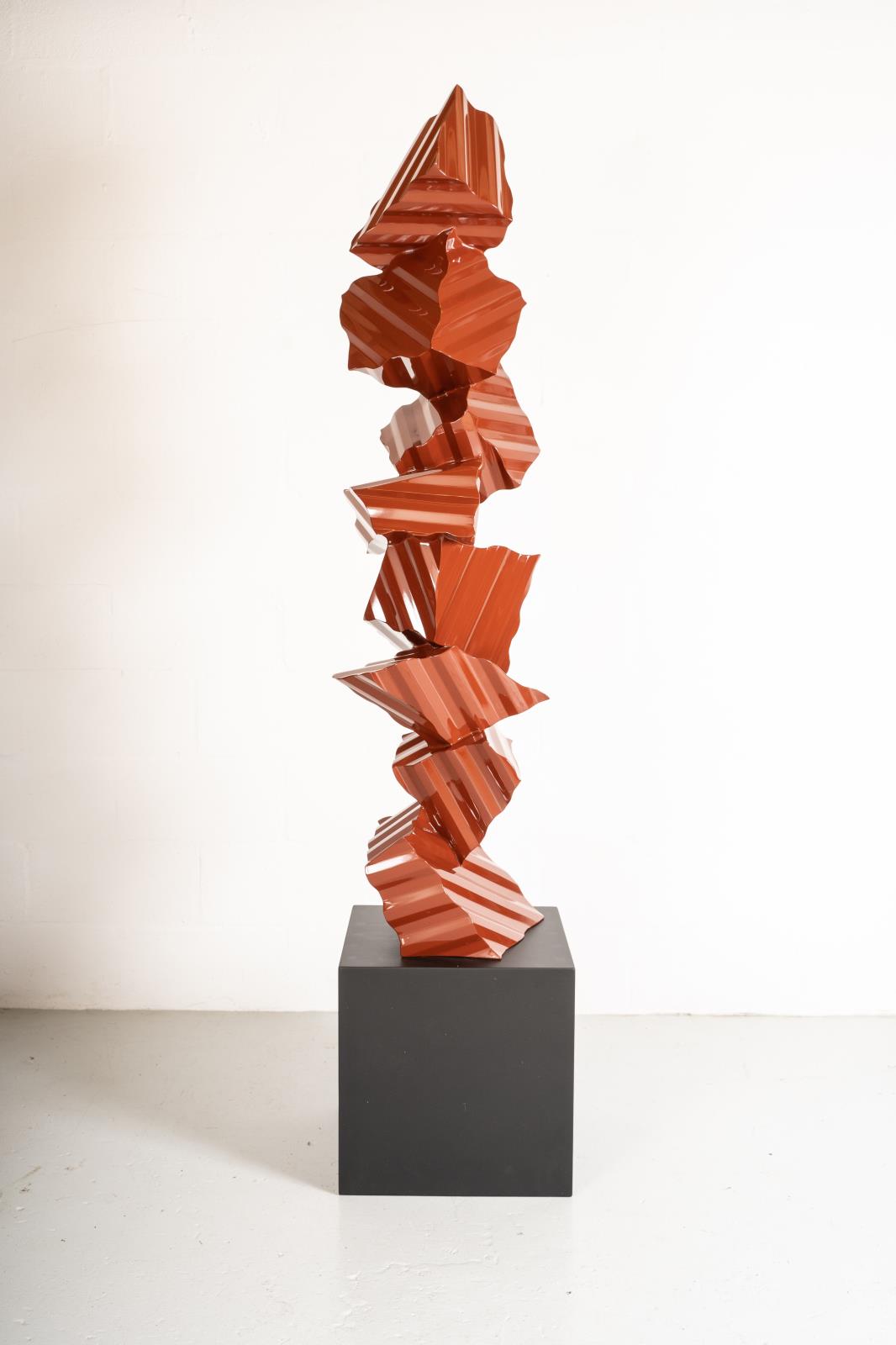 Un-Contained Maquette 